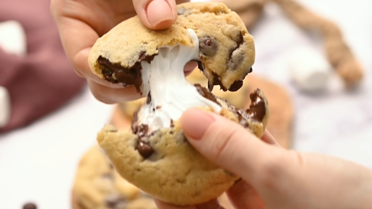 S’mores Stuffed Cookies